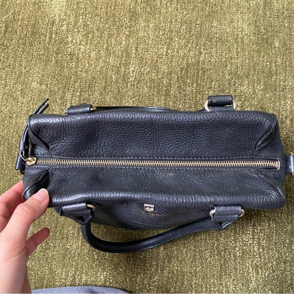 Black Kate Spade Leather Shoulder Bag - Picture 2 of 9